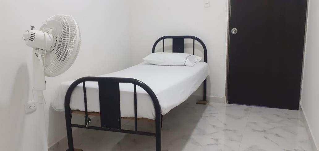 Proyecto Moonlight Appartement Villavieja Buitenkant foto