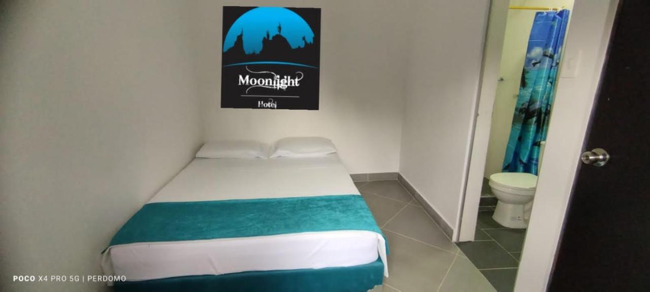Proyecto Moonlight Appartement Villavieja Buitenkant foto
